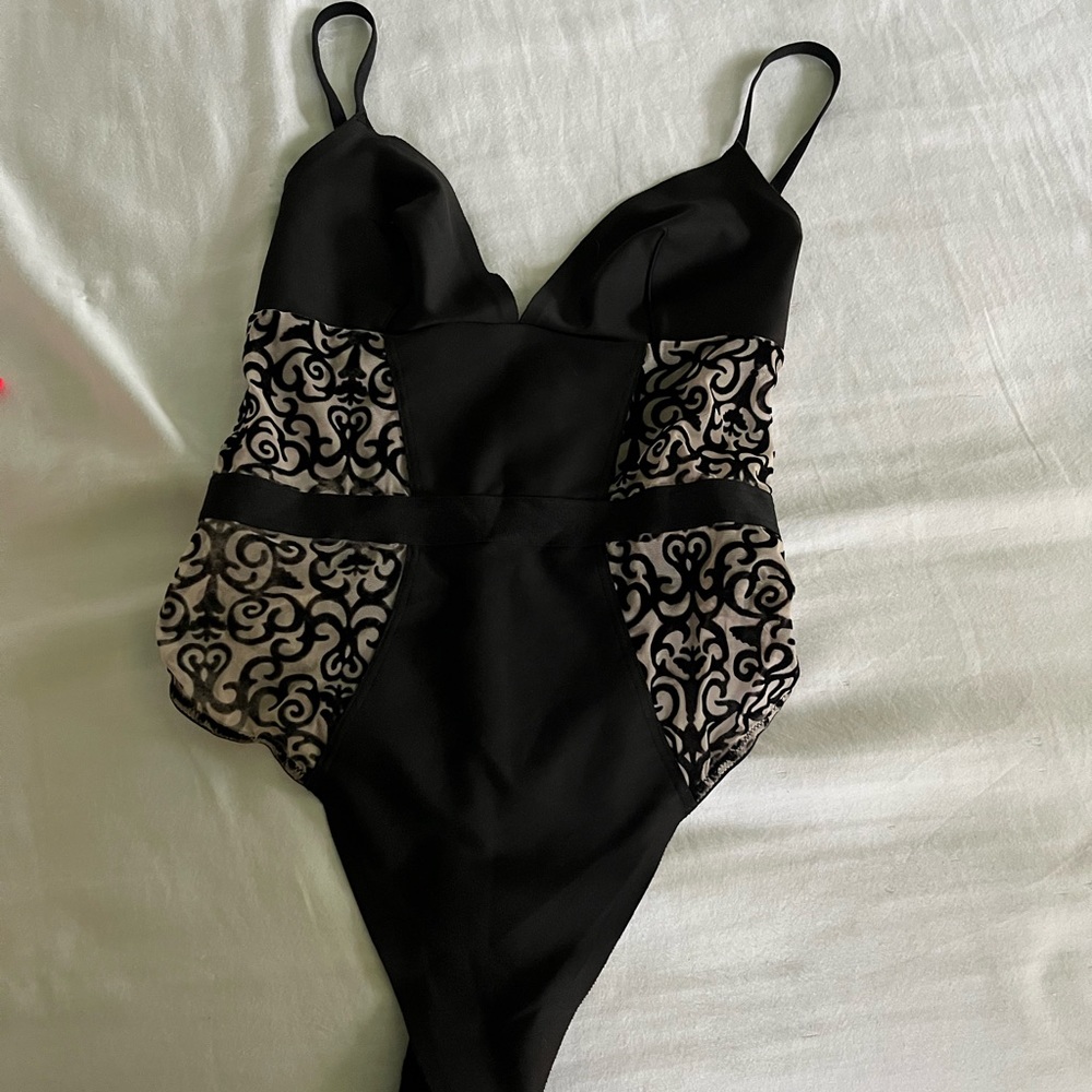 Victoria secret bodysuit XS